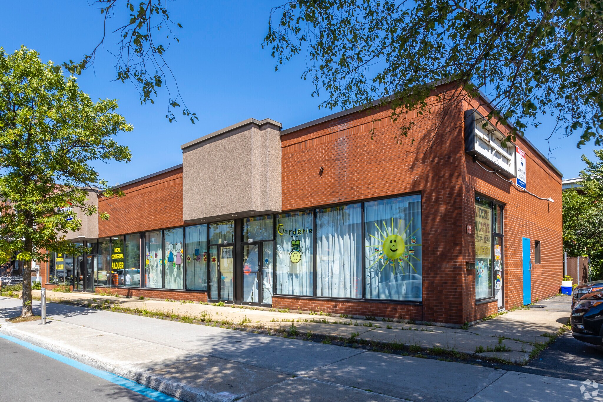 9133 Rue Lajeunesse, Montréal, QC à vendre Photo principale- Image 1 de 1