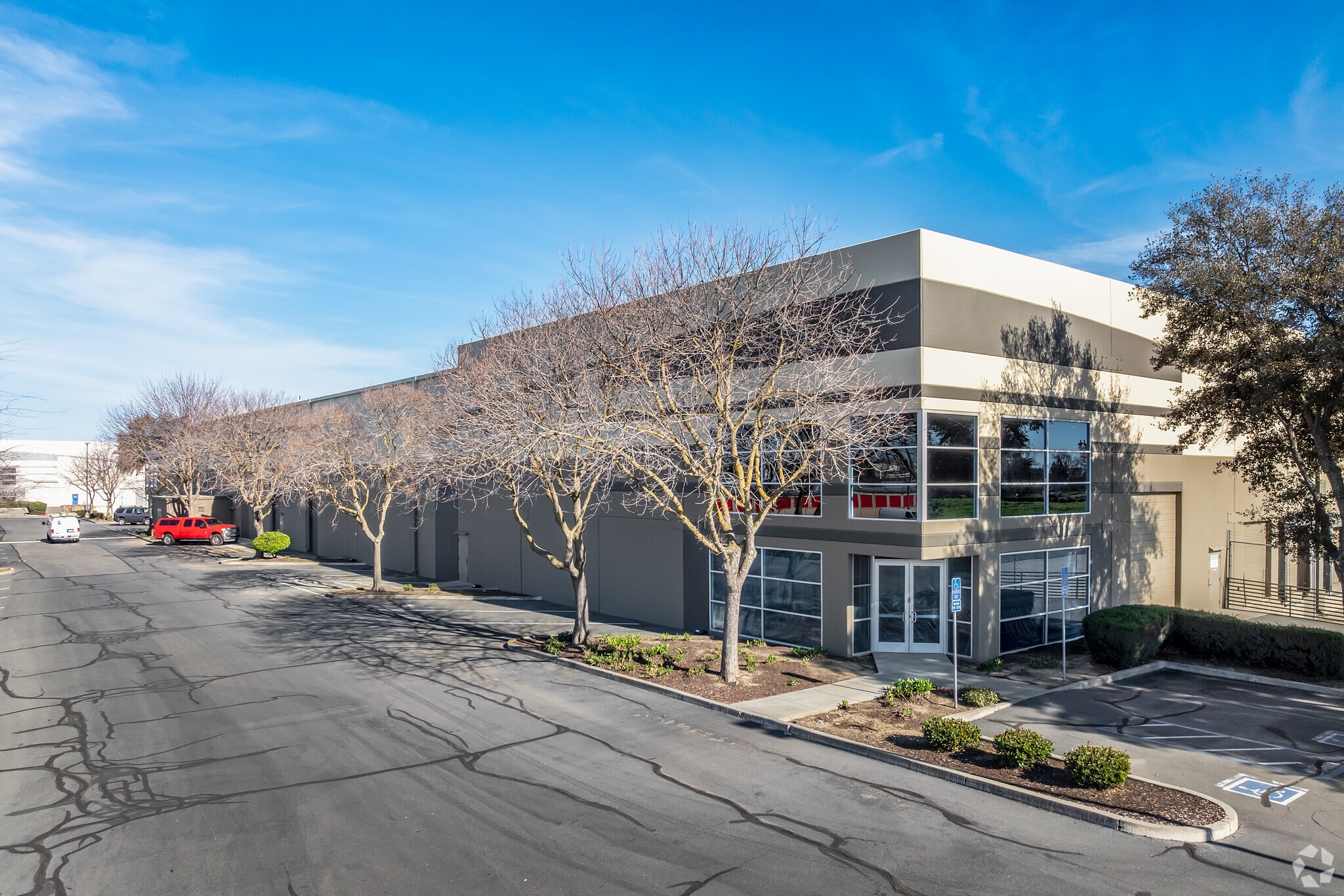 1660 Tide Ct, Woodland, CA for lease Primary Photo- Image 1 of 12