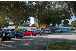 Plus de détails pour 4301 W Vine St, Kissimmee, FL - Vente au détail, Industriel à louer