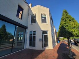 107-109 E Charlotte Ave, Mount Holly NC - Loft