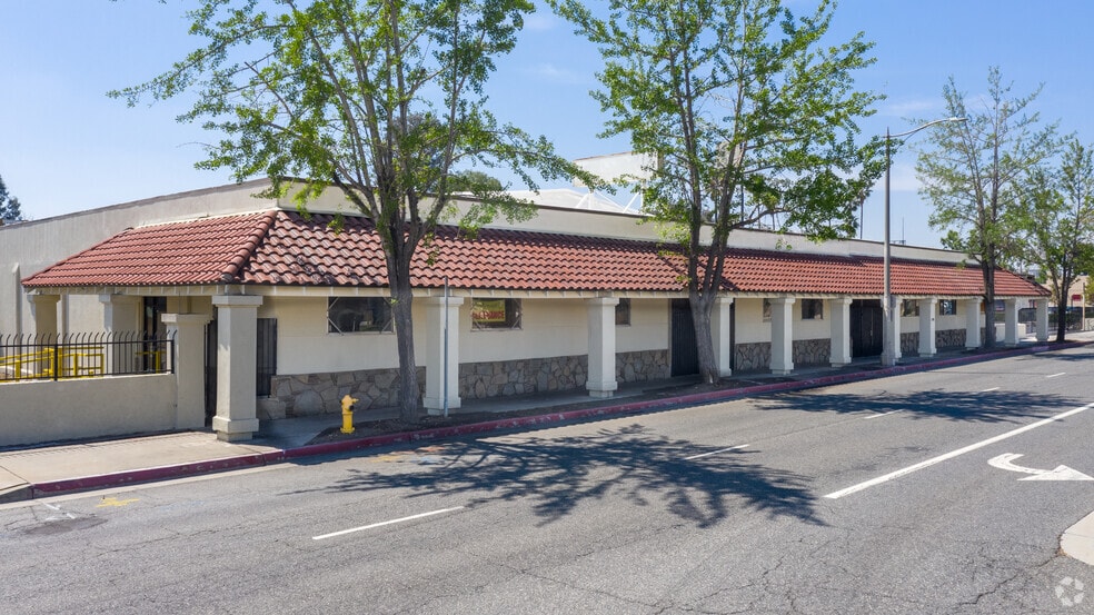 276 E Valley Blvd, Colton, CA for lease - Building Photo - Image 3 of 5
