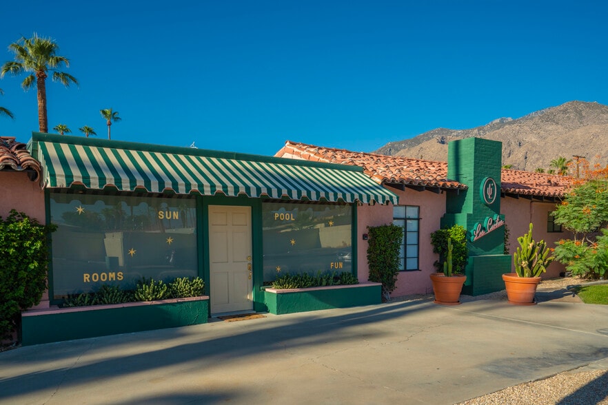 555 S Warm Sands Dr, Palm Springs, CA for sale - Building Photo - Image 3 of 118