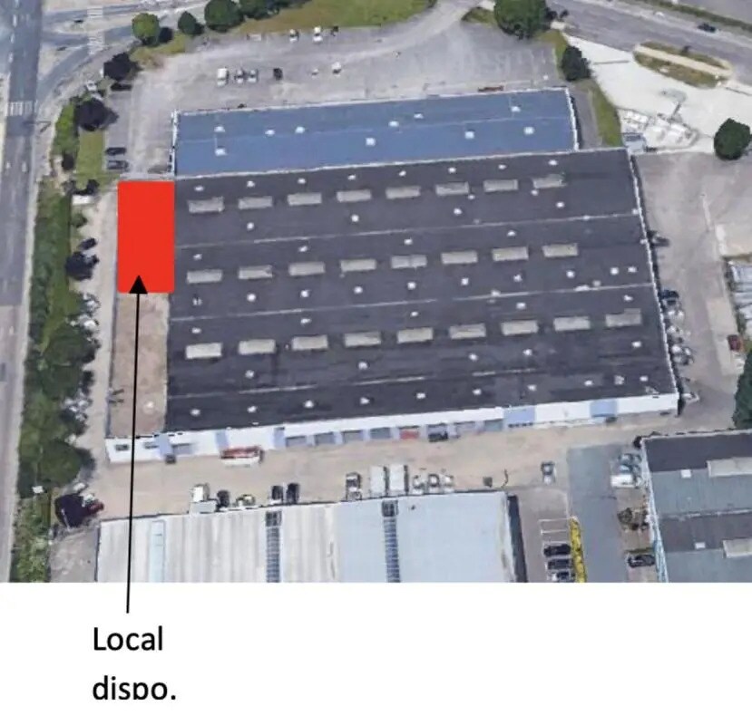 Office in Sotteville-lès-Rouen for lease Building Photo- Image 1 of 3