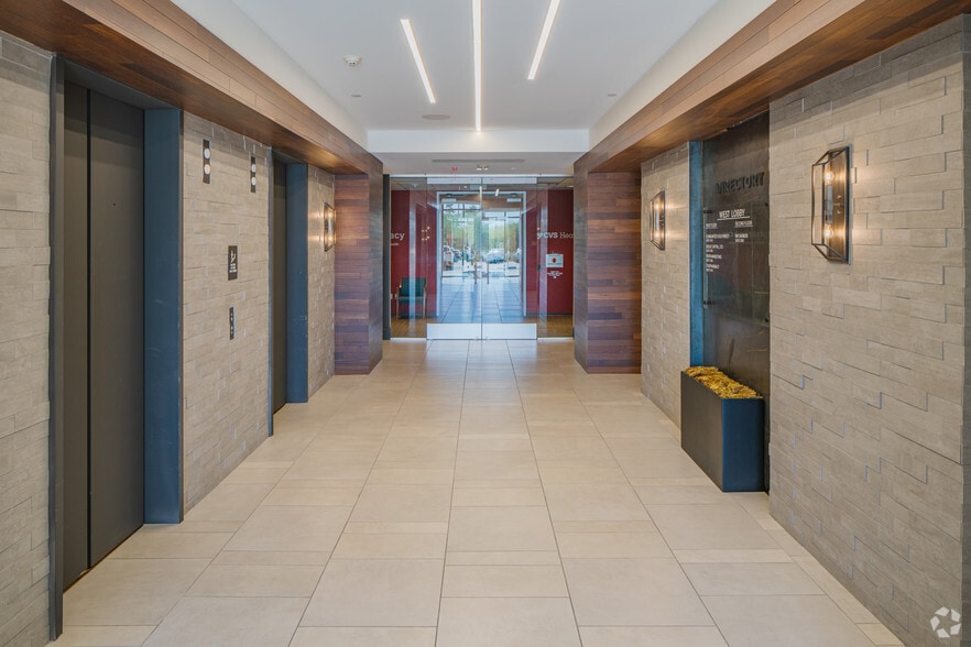 7001 N Scottsdale Rd, Scottsdale, AZ for lease - Interior Photo - Image 2 of 13