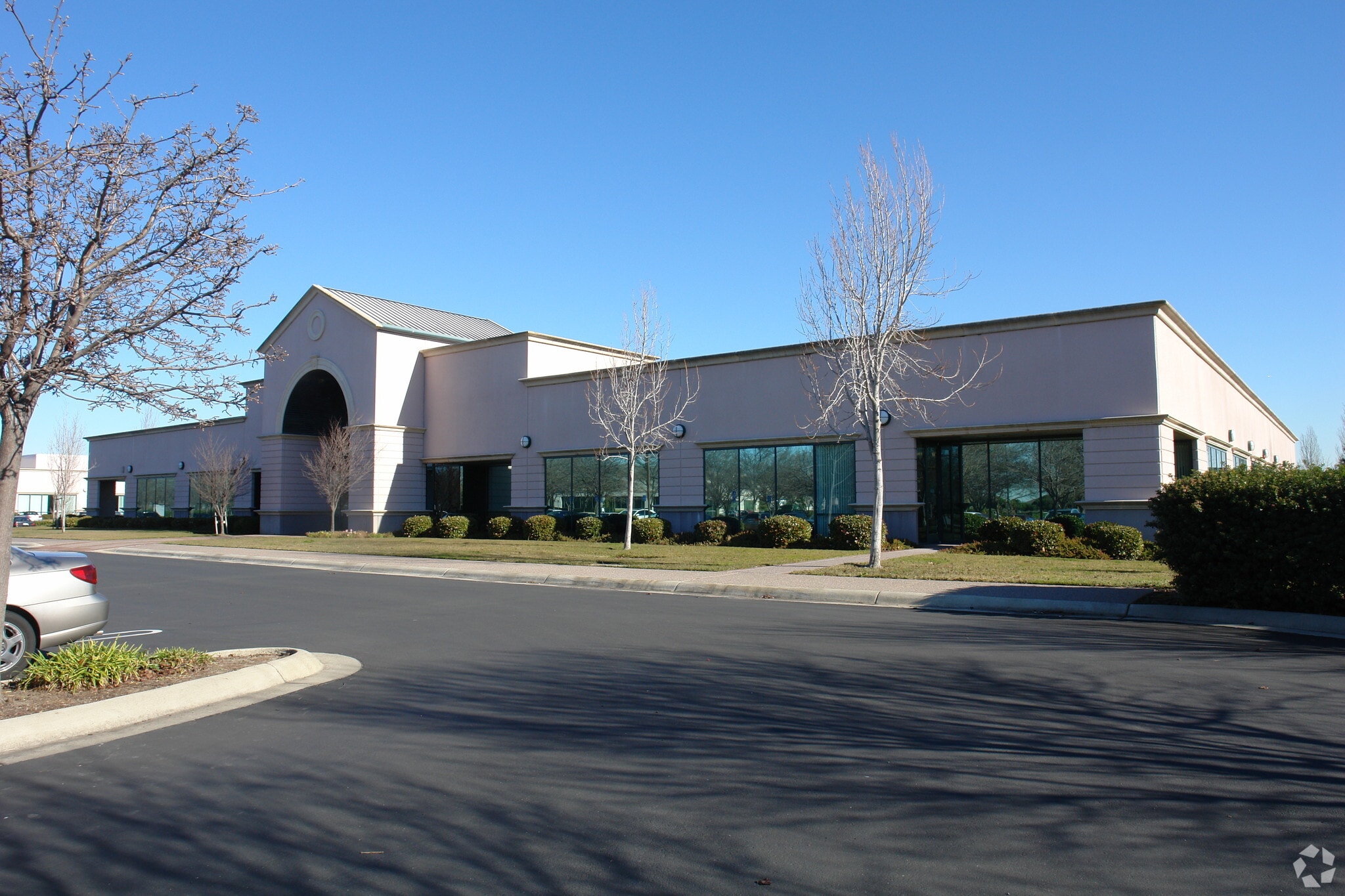 34800 Campus Dr, Fremont, CA for lease Primary Photo- Image 1 of 9