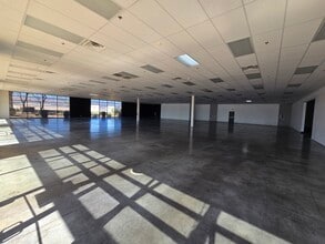 Rainbow Blvd, Las Vegas, NV à louer Photo intérieure- Image 1 de 5