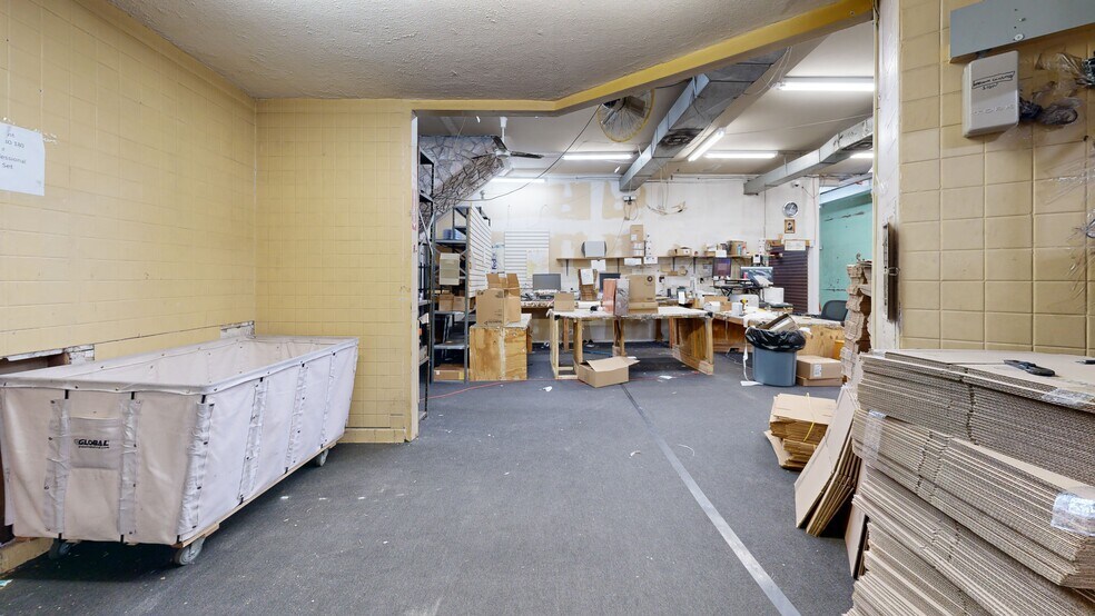 1801-1803 Flatbush Ave, Brooklyn, NY à vendre - Numérisation 3D de Matterport - Image 3 de 22