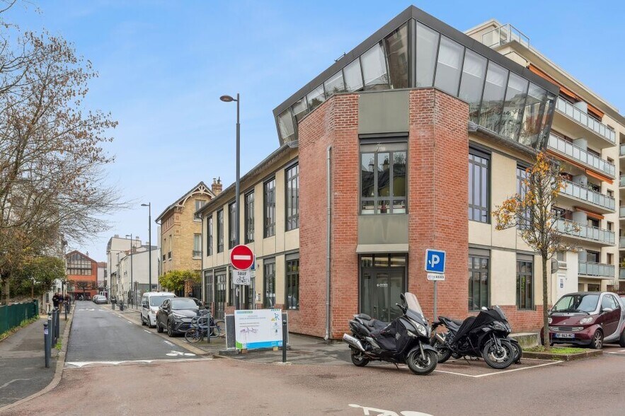 25 Rue Solférino, Vanves for lease - Building Photo - Image 1 of 9