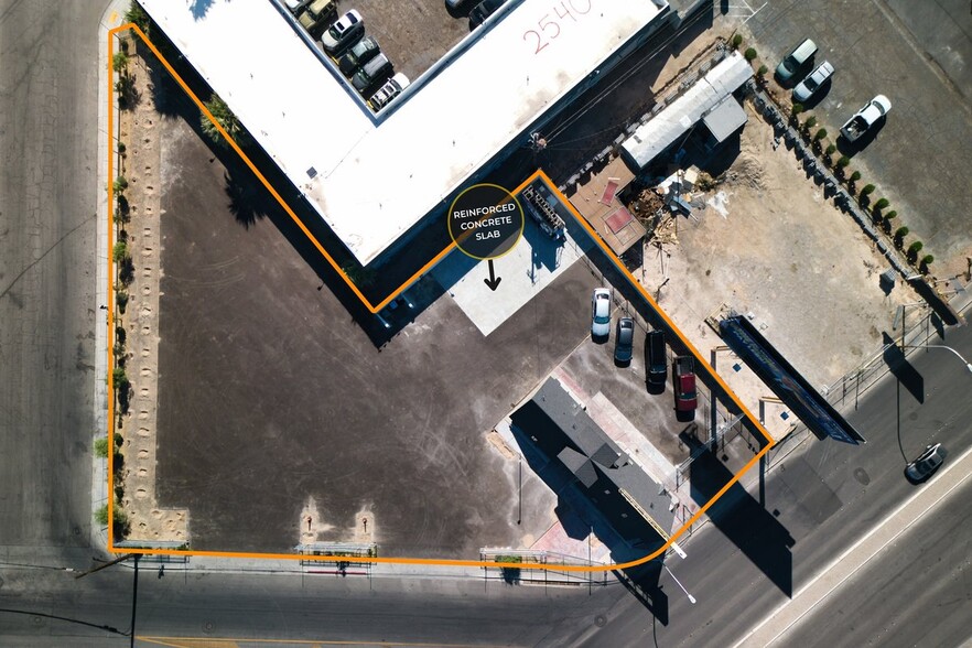 2550 Fremont St, Las Vegas, NV for sale - Building Photo - Image 3 of 27
