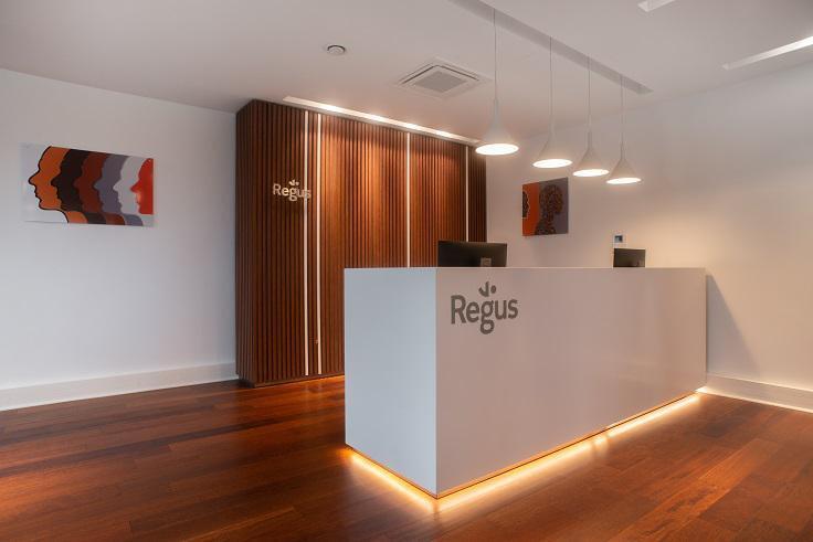 Office in Cesson-Sévigné for lease - Lobby - Image 2 of 5