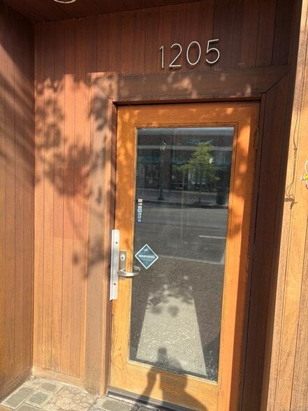 1205 Main St, Branford, CT for lease - Building Photo - Image 2 of 8