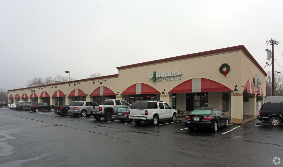 11651 N Main St, Archdale, NC for sale - Primary Photo - Image 1 of 11