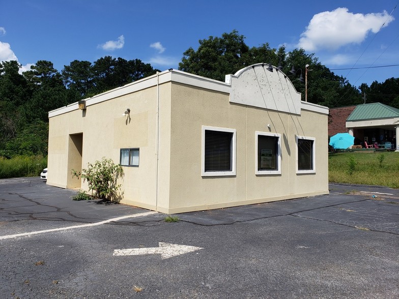 6443 Bells Ferry Rd, Woodstock, GA for lease - Primary Photo - Image 2 of 2