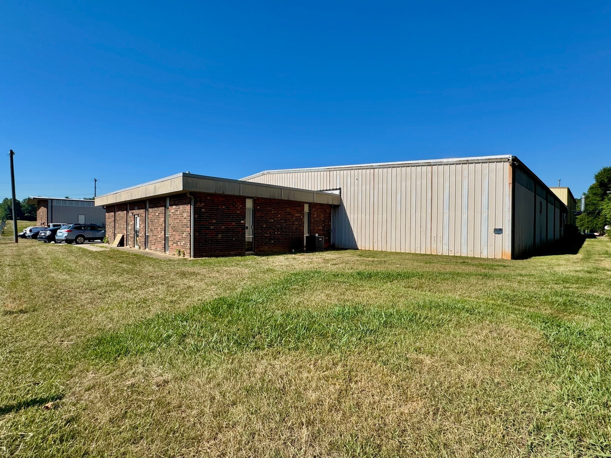 5335 N Us Highway 220, Summerfield, NC à louer Photo principale- Image 1 de 4