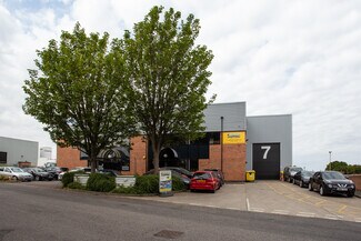 Plus de détails pour Stafford Rd, Croydon - Industriel à louer