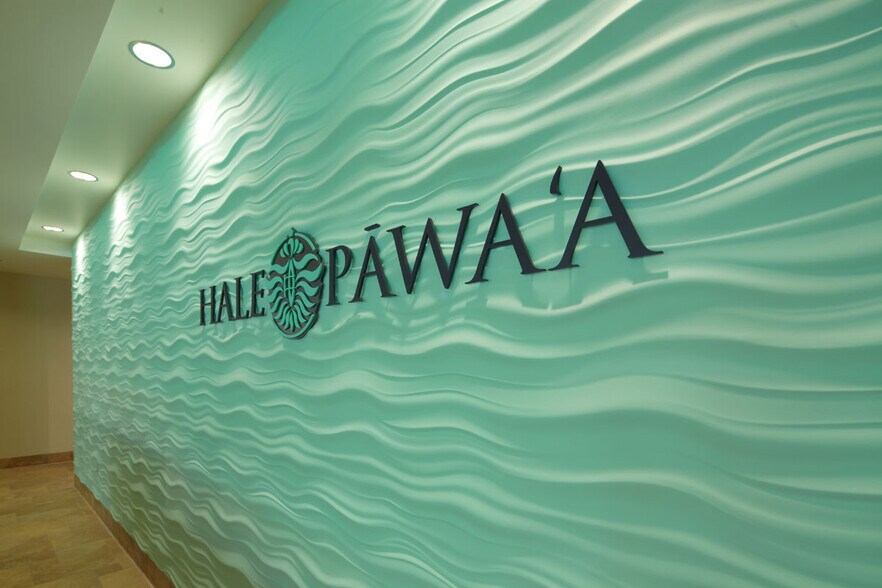 1401 S Beretania St, Honolulu, HI à louer - Photo du bâtiment - Image 3 de 13