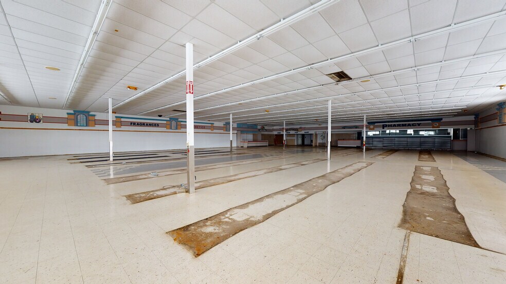 22981 Hall Rd, Woodhaven, MI à vendre - Numérisation 3D de Matterport - Image 3 de 24