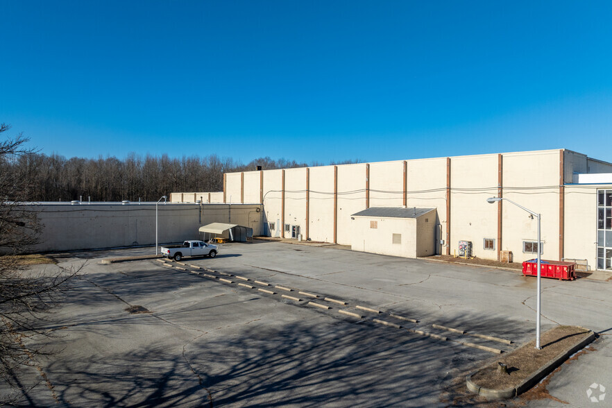 88 Industrial Park Rd, Pennsville, NJ for lease - Primary Photo - Image 1 of 5