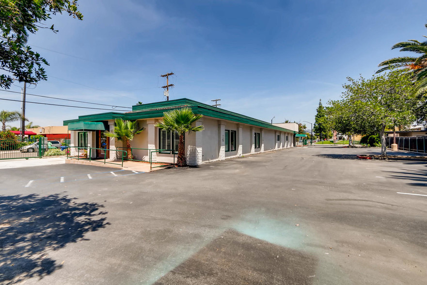 396 N Magnolia Ave, El Cajon, CA for sale - Building Photo - Image 1 of 1