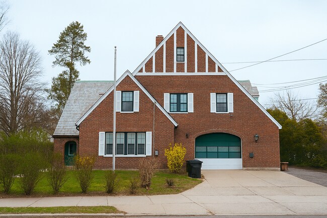 More details for 280 Rochambeau Ave, Providence, RI - Retail for Sale