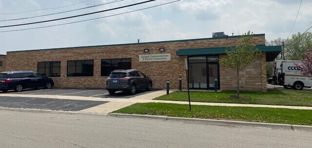 2600 W 23rd St, Broadview, IL à louer - Photo du bâtiment - Image 2 de 9