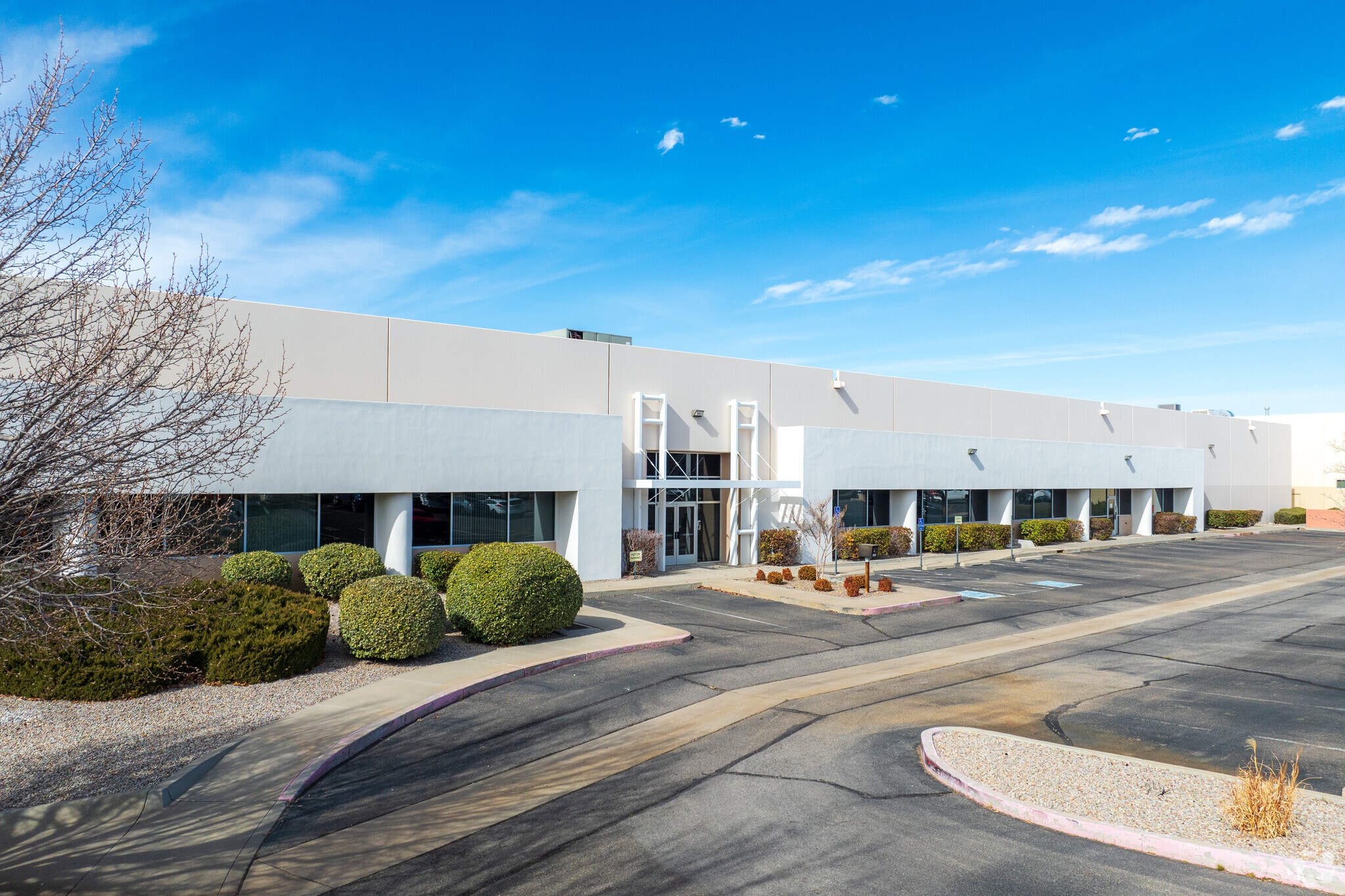 5321 Wilshire Ave NE, Albuquerque, NM for sale Primary Photo- Image 1 of 24