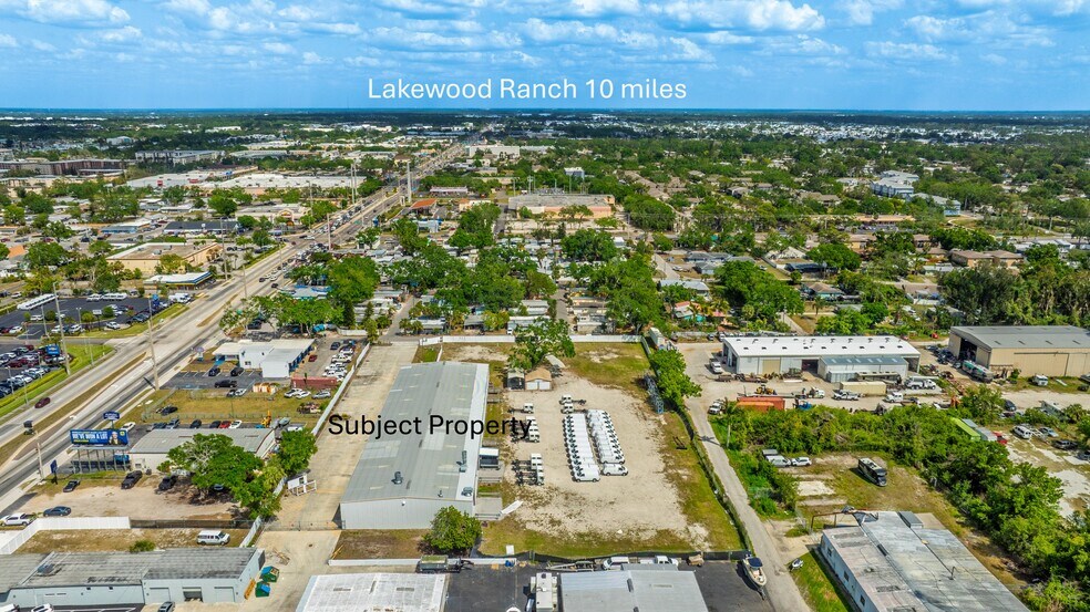 4414 28th St, Bradenton, FL à louer - Photo du bâtiment - Image 3 de 6