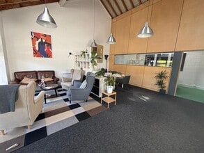 1-32 Hyde St, Winchester for lease Interior Photo- Image 2 of 5