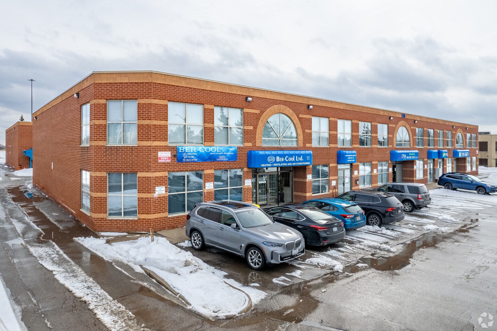510 Rowntree Dairy Rd, Vaughan, ON for lease Primary Photo- Image 1 of 3