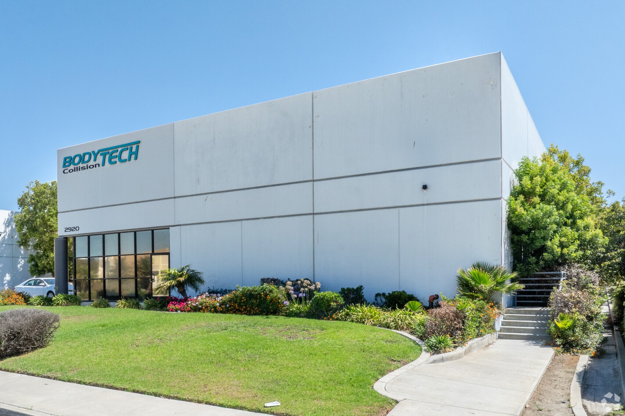 2920 Seaborg Ave, Ventura, CA for lease Primary Photo- Image 1 of 5