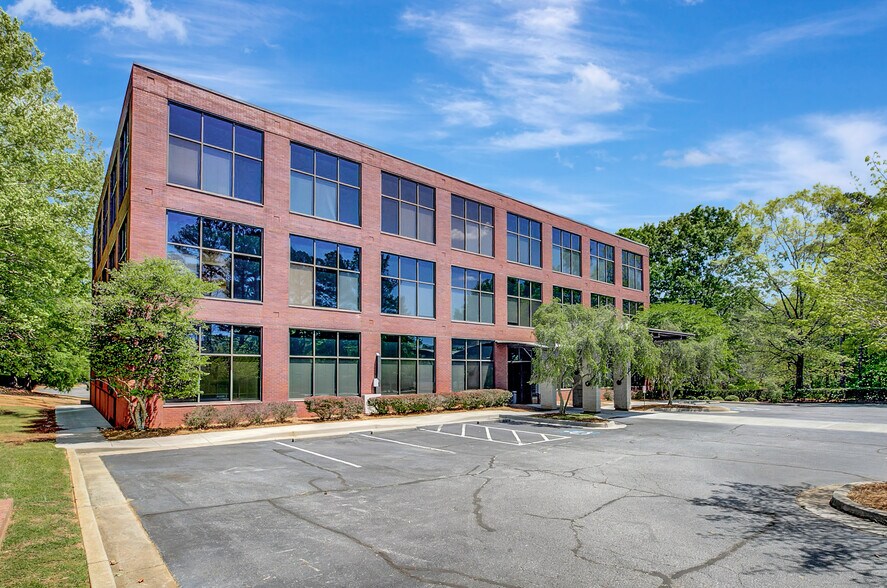 4000 Shakerag Hill, Peachtree City, GA à louer - Photo du bâtiment - Image 2 de 10