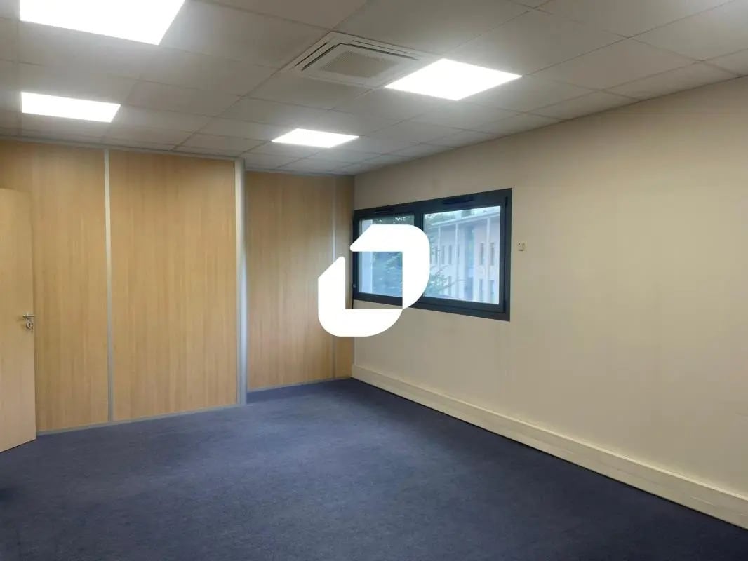 Bureau dans Saint-Herblain à louer Photo intérieure- Image 1 de 9