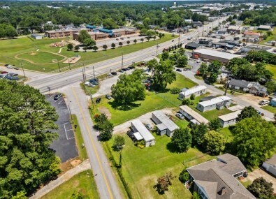 109 Bainbridge Dr, Greenville, SC à vendre - Photo principale - Image 1 de 1