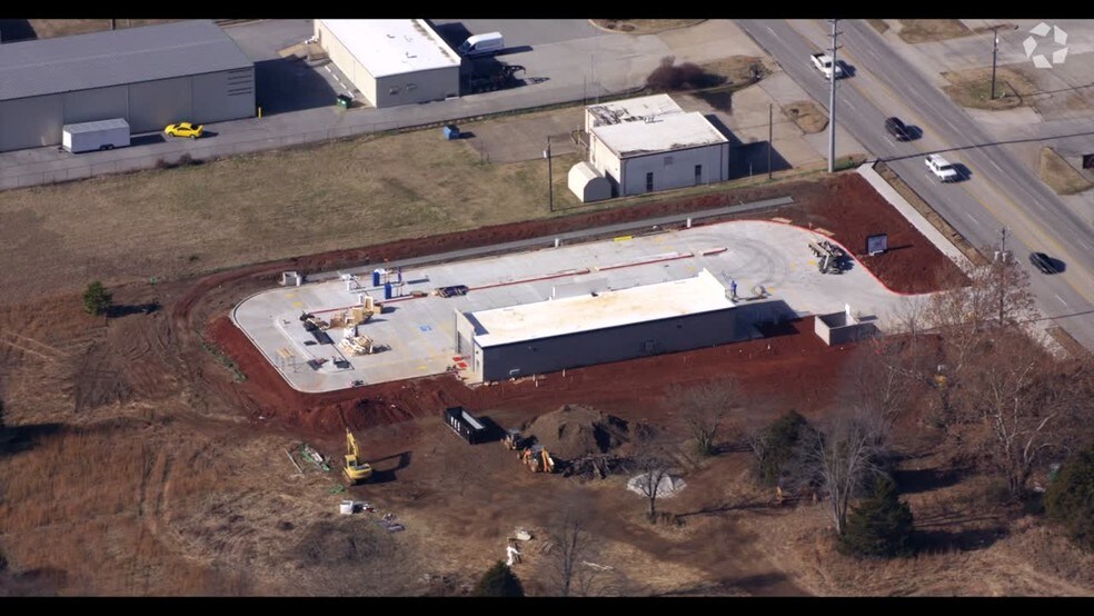 300 W Hudson Rd, Rogers, AR à vendre - Vidéo aérienne - Image 2 de 9