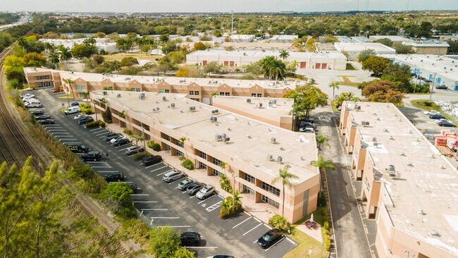 More details for 20165-20199 NE 16th Pl, Miami, FL - Office, Flex for Lease