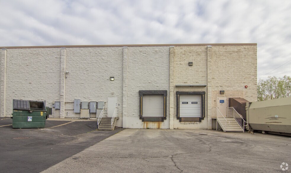 7630 N Division St, Spokane, WA à vendre - Photo du bâtiment - Image 3 de 4