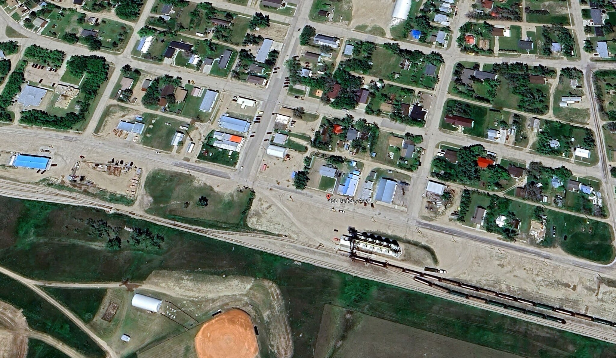 402 Railway Av, Beechy, SK à vendre Photo du bâtiment- Image 1 de 1