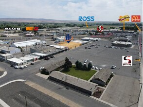 1710 Gregory Avenue Ext, Sunnyside, WA à louer Photo du bâtiment- Image 2 de 20