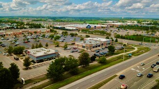More details for 902 Commons Dr, Geneva, IL - Retail for Lease
