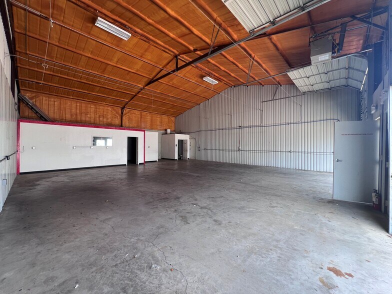 2321 N Masch Branch Rd, Denton, TX à louer - Photo intérieure - Image 3 de 23