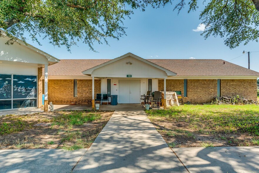 220 W Lipan Dr, Lipan, TX for sale - Building Photo - Image 3 of 29