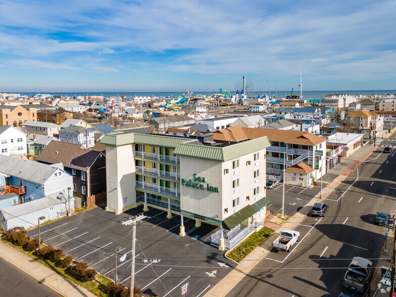 136 Sumner Ave, Seaside Heights, NJ à vendre - Photo du bâtiment - Image 2 de 11
