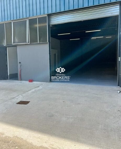 Industrial in Noisy Le Grand for lease - Building Photo - Image 3 of 4