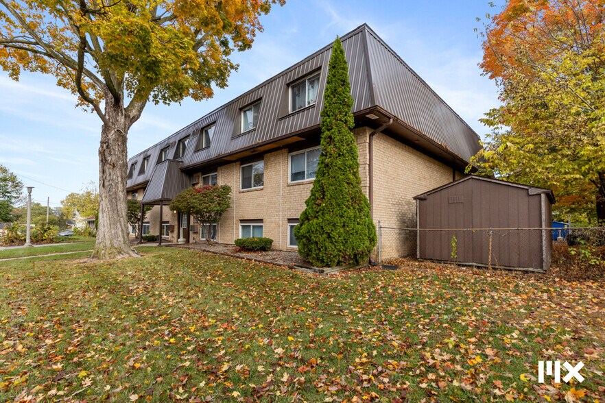 313 W Chicago St, Coldwater, MI à vendre - Photo du bâtiment - Image 3 de 31