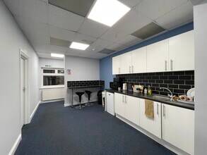 45 Tallon Rd, Brentwood for lease Interior Photo- Image 2 of 4