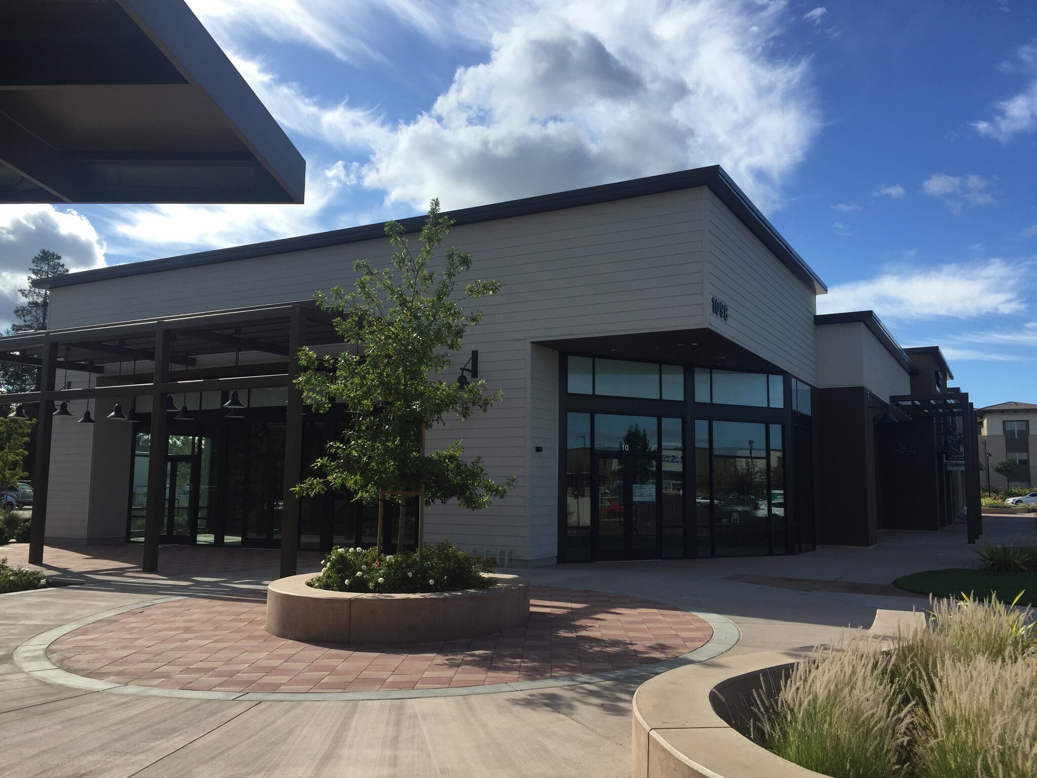 1098 E Brokaw Rd, San Jose, CA à vendre Photo du bâtiment- Image 1 de 1