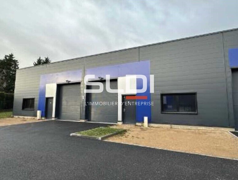 Rue Des Vergers, Pommiers for lease - Building Photo - Image 1 of 3