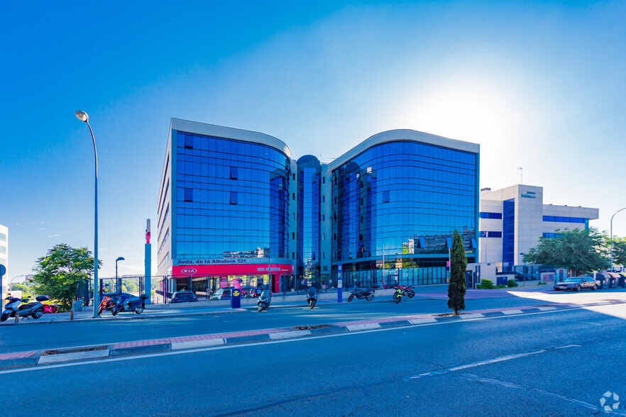 Avenida de la Albufera, 321, Madrid, Madrid for sale - Building Photo - Image 2 of 2