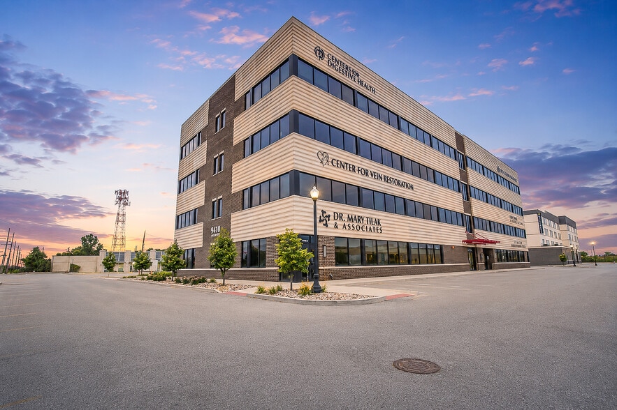 9410 Calumet Ave, Munster, IN for lease - Building Photo - Image 2 of 22