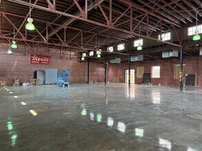 1200 1st Ave S, Birmingham, AL for lease Interior Photo- Image 1 of 6